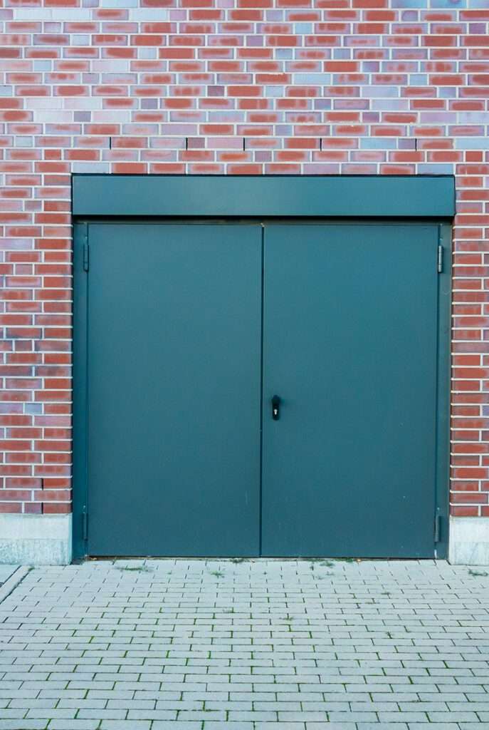 installation dépannage motorisation porte de garage battante ile de france