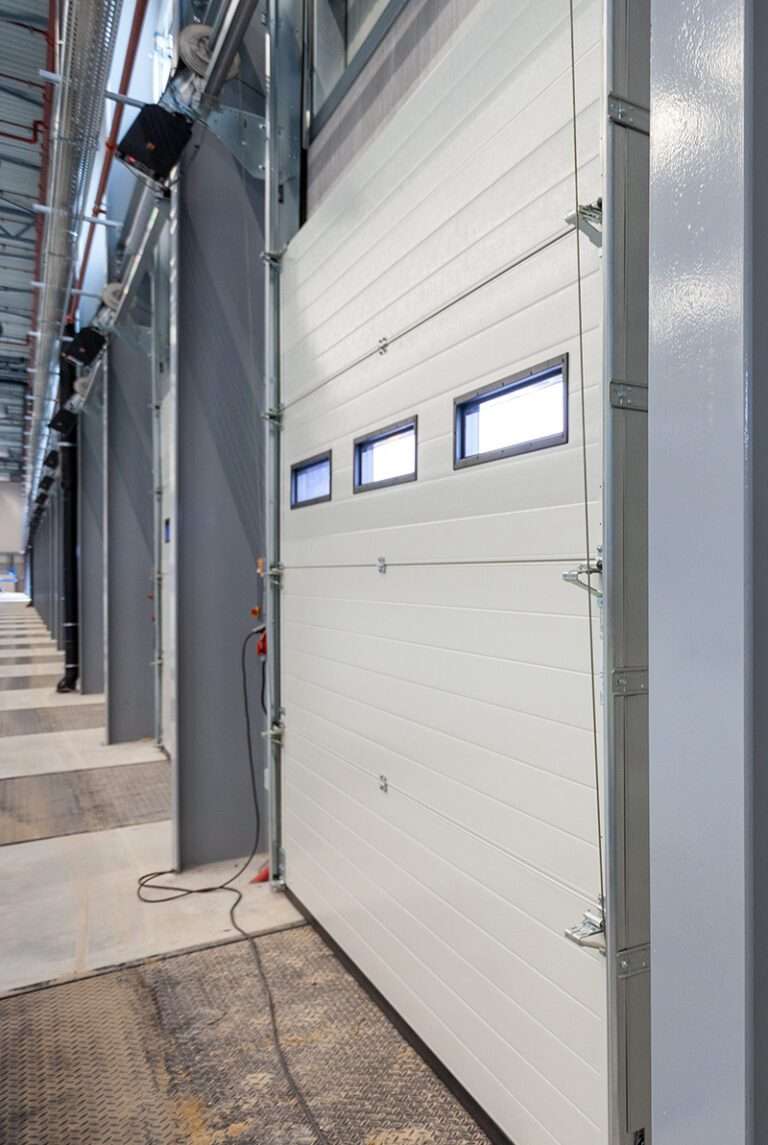 installation dépannage motorisation porte de garage électrique