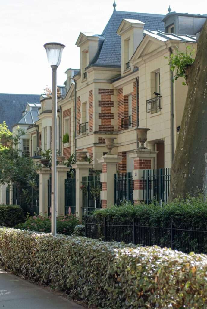 Neuilly sur seine 92 ouverture fermeture installation depannage entretien motorisation