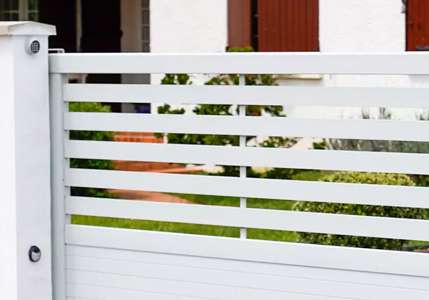 Portail moderne électronique et motorisé